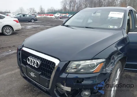 2010 Audi Q5 3.2 Premium из США, поврежденный, VIN WA1VKAFP3AA068986